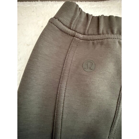 Lululemon Cotton Blend Double-Knit Mid-Rise Pants. - Picture 5 of 5